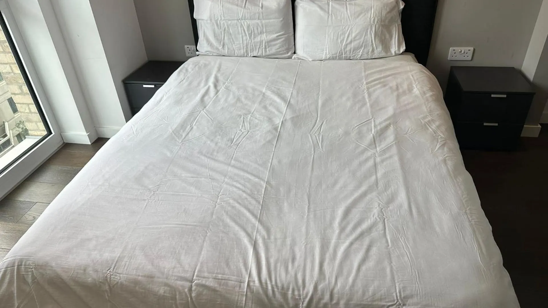 Laurel Point Aparthotel London